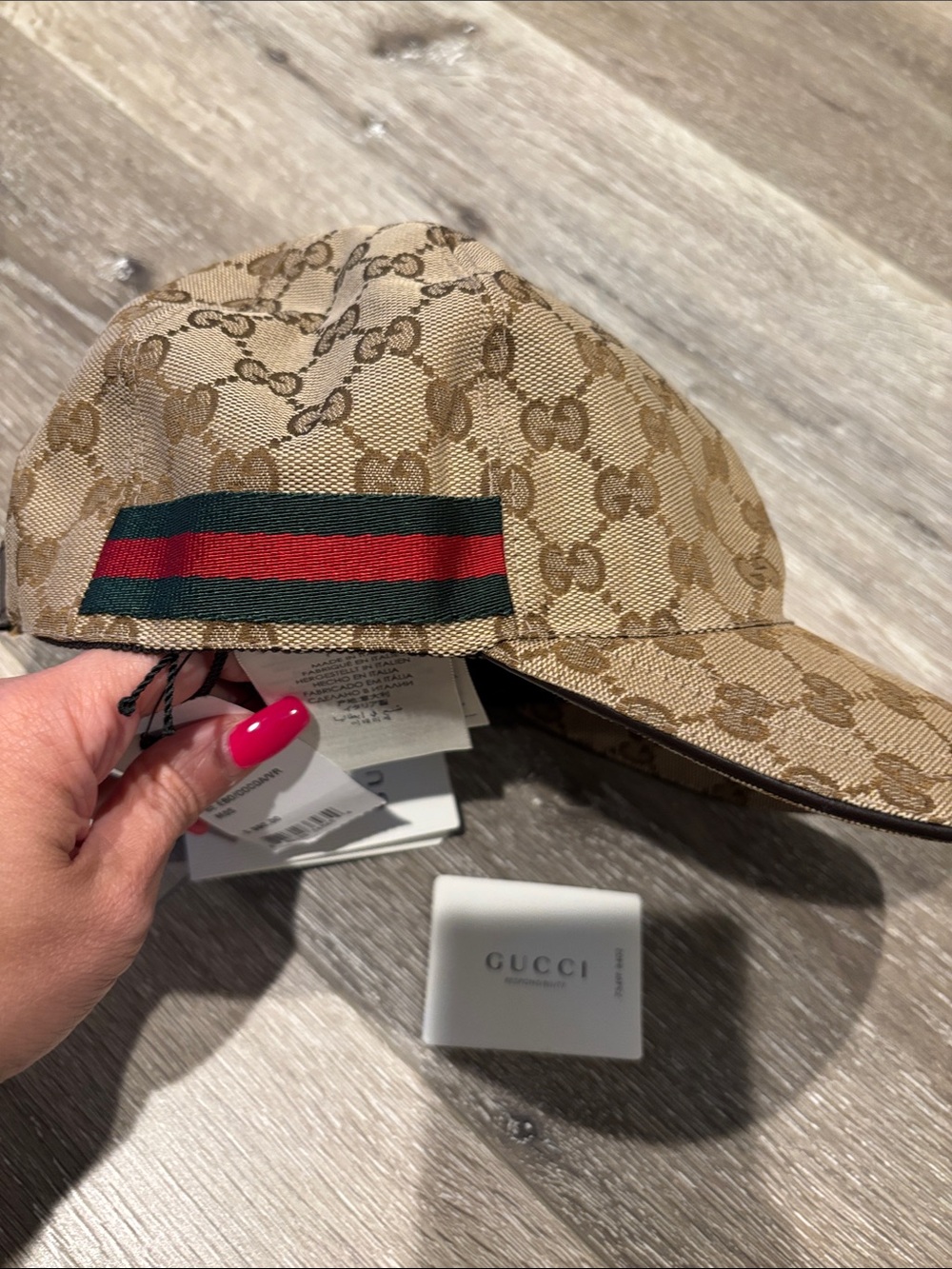 Gucci Brown Monogram Canvas Baseball Cap with Green-Red Web brand new with tags - Picture 4 of 9